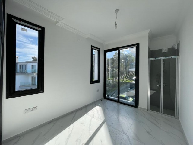 Alluring 2 Bedroom Mediterranean views Apartment