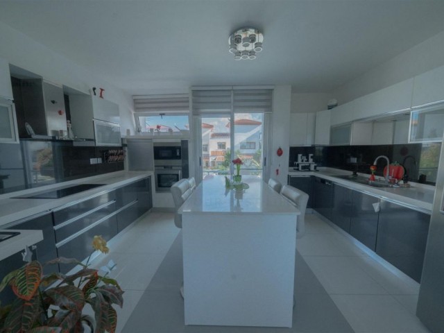 Penthouse Zu verkaufen in Doğanköy, Kyrenia