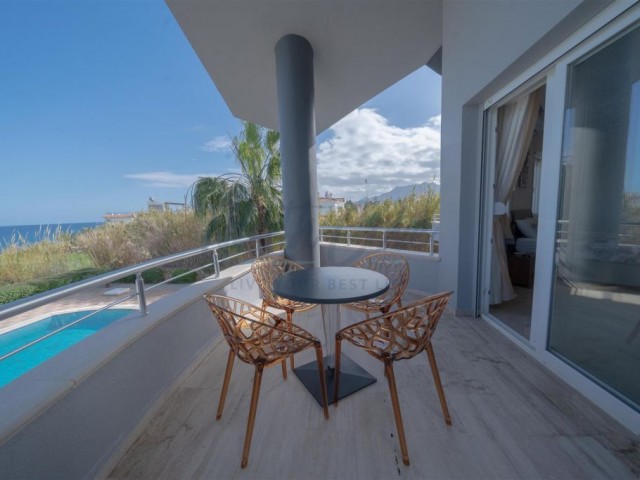 Sophisticated 4 Bedroom Modern Seafront Villa