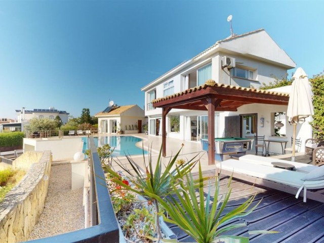 Villa Zu verkaufen in Bellapais, Kyrenia