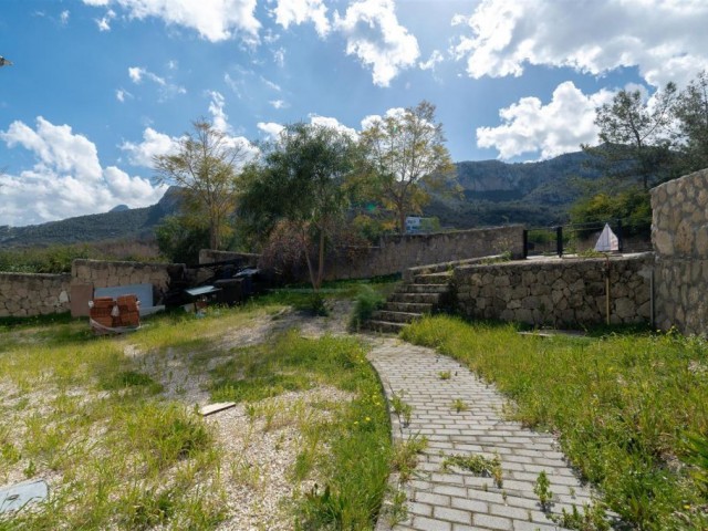 Villa Zu verkaufen in Bellapais, Kyrenia