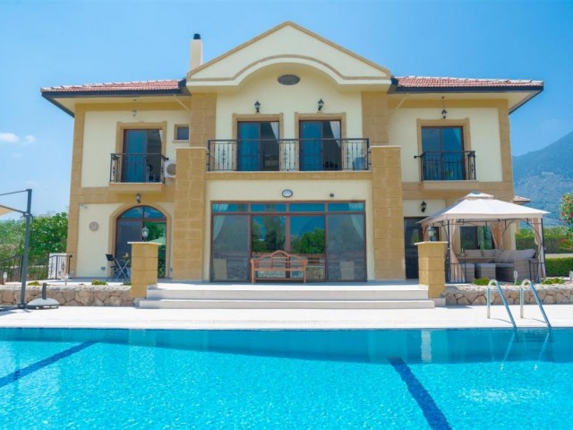 A World of Mediterranean Luxury Living