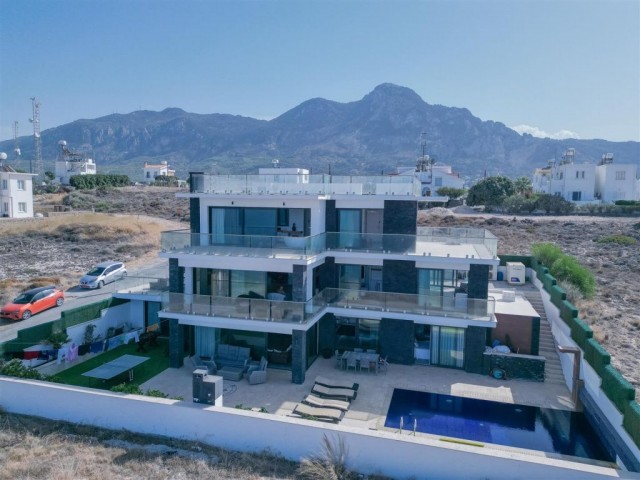 Luxurious Beachfront Villa with Spectacular Sea & Mountain Views