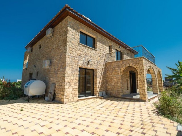 Serene 4-Bedroom Villa with Enchanting Traditional Cypriot Charm