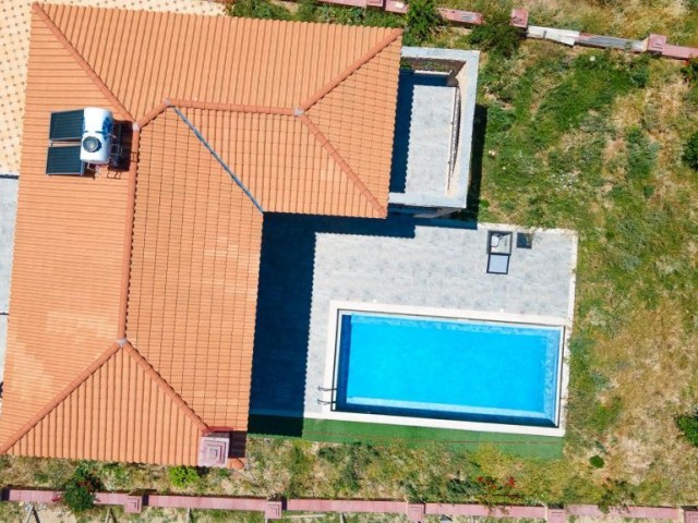 Villa Zu verkaufen in Karşıyaka, Kyrenia