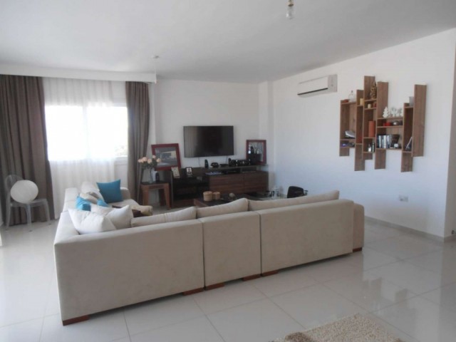 3+1 CENTRAL GIRNE PENTHOUSE