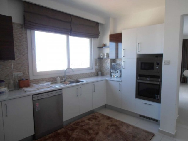 Penthouse Kaufen in Girne Merkez, Kyrenia