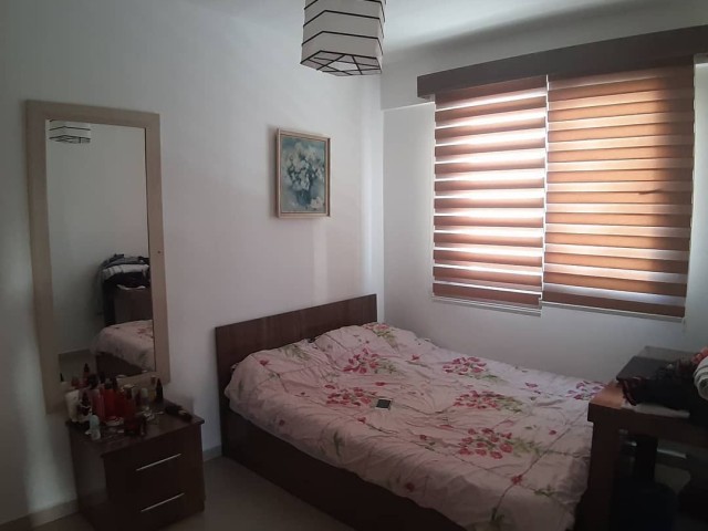 2+1 Wohnung zu verkaufen in Kyrenia KOCAK TAN Kashgar mevk 58 tausend stg ** 