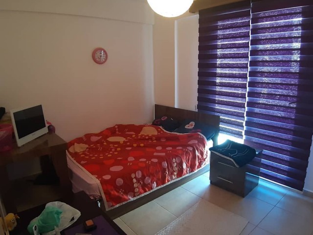 2+1 Wohnung zu verkaufen in Kyrenia KOCAK TAN Kashgar mevk 58 tausend stg ** 