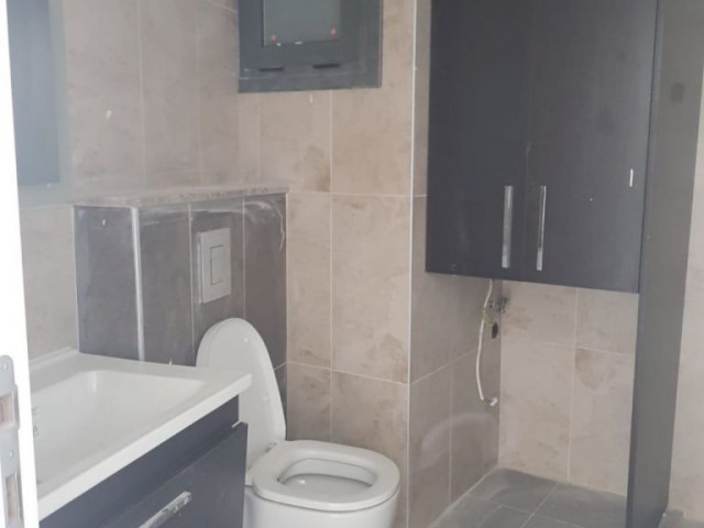 Feo Elegance ta 2+1 daire 75000  stg Eşyasız, DAĞ manzaralı 3.kat