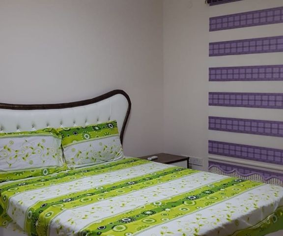 Girne Alsancakta Havuzlu sitede 3+1, full eşyalı, 500 stg kiracısı ile birlikte.