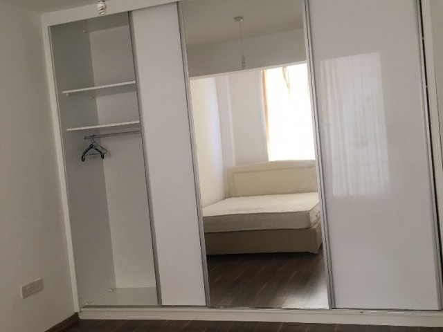 Flat To Rent in Girne Merkez, Kyrenia