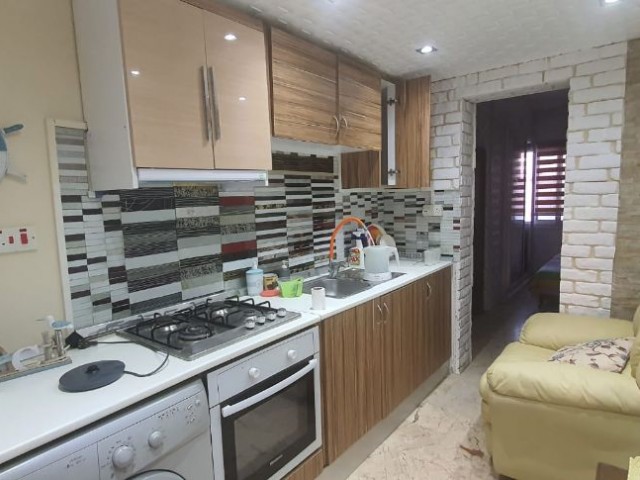 Passuci and Caliope area,1 bedroom flat, 1 rent 1 comision (1  deposit .