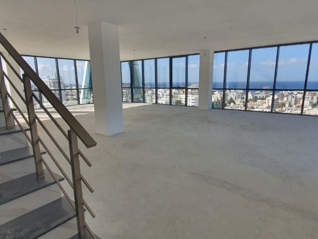 Girne merkezde Prestijli yeni binada  ofis ...160m2, en işlek cadde üzerinde ...