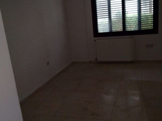 Office For Sale in Aşağı Girne, Kyrenia