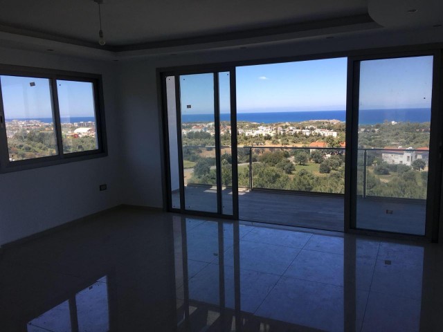 Girne Feo Akacan bölgesi dublex 190 m2 penthouse. 8 ve 9. uncu katlar.