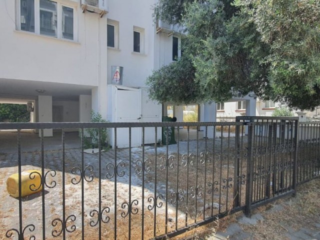 Kyrenia City center, whole bulding 15 rooms, big car park area, for rent.