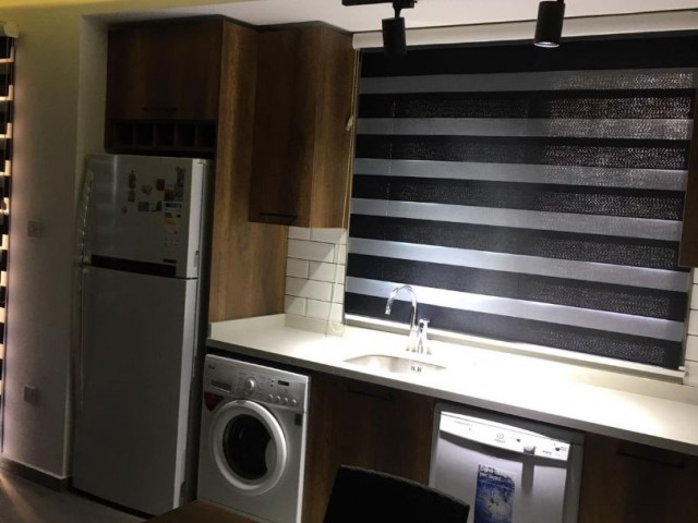 20 temmuz futbol sahası (3 D coffe)   bölgesi yeni daire 2+1 . Full inverter Klima ve full beyaz eşyalı.(bulaşık makinesi dahil)a. Ayrıca 800 stg 2+1 Penthouse