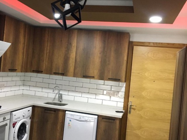 20 temmuz futbol sahası (3 D coffe)   bölgesi yeni daire 2+1 . Full inverter Klima ve full beyaz eşyalı.(bulaşık makinesi dahil)a. Ayrıca 800 stg 2+1 Penthouse