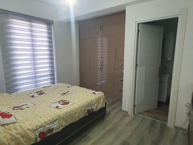 Kyrenia Nusmar market district is located in the prestigious building 1. The apartment has a private indoor garage with a balcony on the floor, a double bathroom with a toilet...Esyal is.(+3000 stg).. .Taxes have been paid. ** 