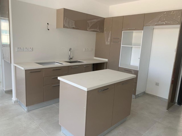 Apartments in a luxury building in Kyrenia Susico Far Eastern Restaurant district 2+1 Apartments with a permit of GBP 75,000 or office of 85,000. ** 