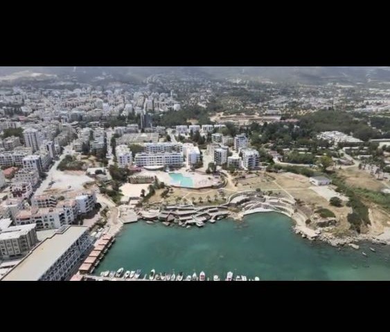 Kyrenia Jasmin Court Bereich direkt am Meer, 3 + 1 Luxus letzte zwei apartmentaire ** 