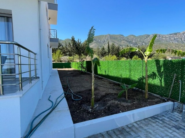 Es ist dringend. Delu Llogara Apartment mit Blick auf das Meer und die Berge in Kyrenia GAU Region.Der Kolben ist fertig, die Steuern sind bezahlt. (ohne Gepäck) ** 