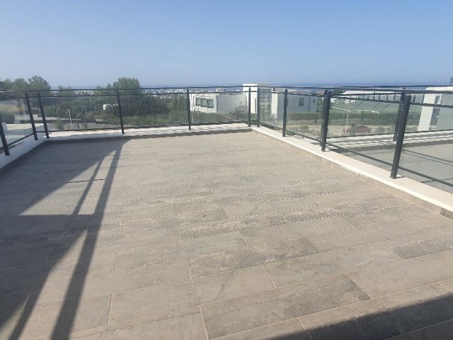 Girne Bellapais ESK  yanıbaşı 2+1 Penthouse, full eşyalı.( en az 6 ay kiralanmalı) 