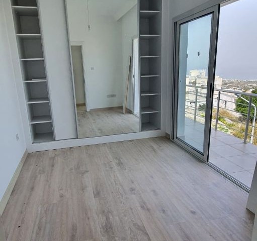 NEUE 3+1 VILLA ZUM VERKAUF IN KYRENIA/LAPTA