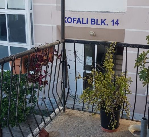 Detached house in Kyrenia, Alsancak, in a 1 decare (1338m2) garden, which needs renovation.