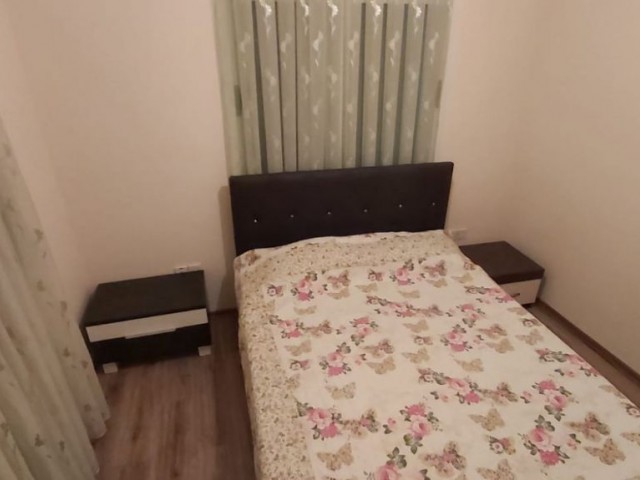 Girne Lapta Hoteller bölgesi 3+1 müstakil bahçe ve havuzlu villa.Kiralık( 2 deposit 1 kira 1 komisyon,yıllık peşine %10) 15.11.23 itibari ile müsaittir