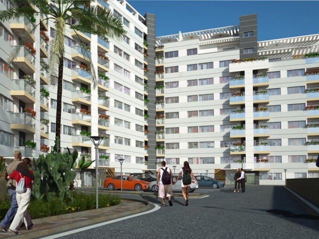 Kyrenia Eziç Penuts area 140 m2 mountain and sea view, 3+1 3rd floor apartment. Complex with pool, security available. 