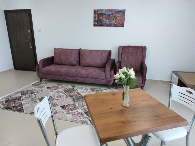 Kyrenia karaoglanoglu 1+1 Luxus-Wohnung zur Miete als 2 Kaution 1 Miete 1 Provision