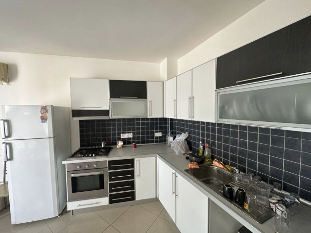 Flat For Sale in Yukarı Girne, Kyrenia