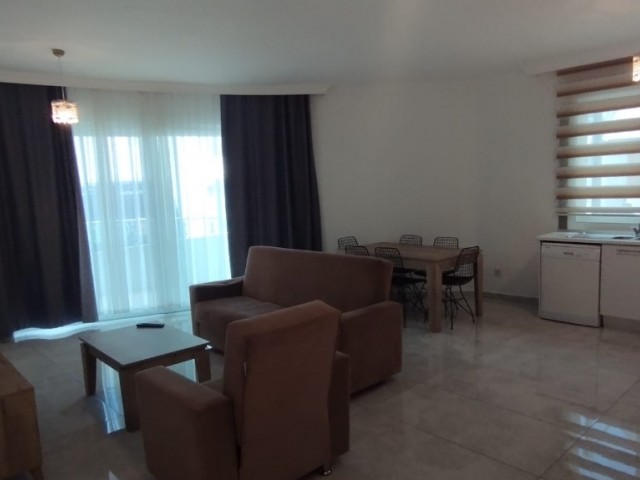 WOHNUNG ZUR MIETE IN EINER ANLAGE MIT 2+1 POOL IN GİRNE KARAOĞLANOĞLU