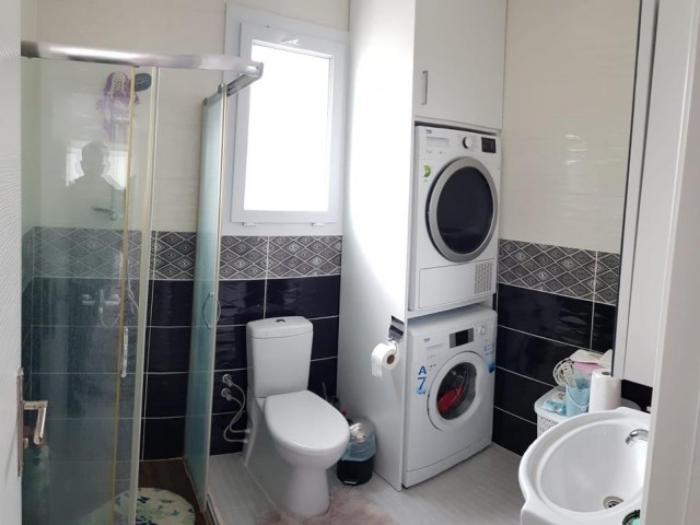 GİRNE VERGİ DAİRESİ BÖLGESİNDE SATILIK 2+1 PENTHOUSE 