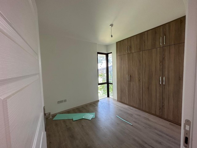 3+1 MEDIUM FLOOR FLAT FOR SALE IN KYRENIA CENTER