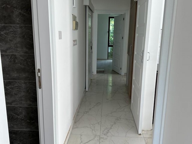 3+1 MEDIUM FLOOR FLAT FOR SALE IN KYRENIA CENTER