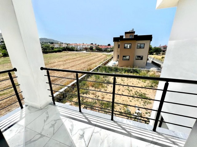 4+1 NEW VILLA FOR SALE IN KYRENIA/KARŞIYAKA WITH PRIVATE TERRACE..Ready to move in...