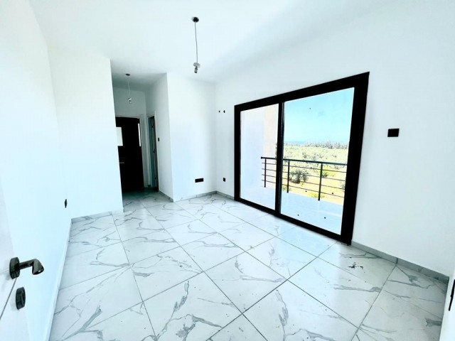 4+1 NEUE VILLA ZUM VERKAUF IN KYRENIA/KARŞIYAKA MIT PRIVATER TERRASSE