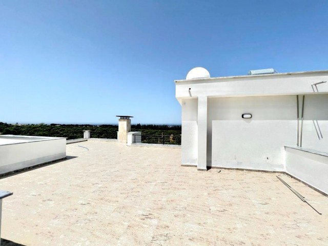 4+1 NEW VILLA FOR SALE IN KYRENIA/KARŞIYAKA WITH PRIVATE TERRACE..Ready to move in...