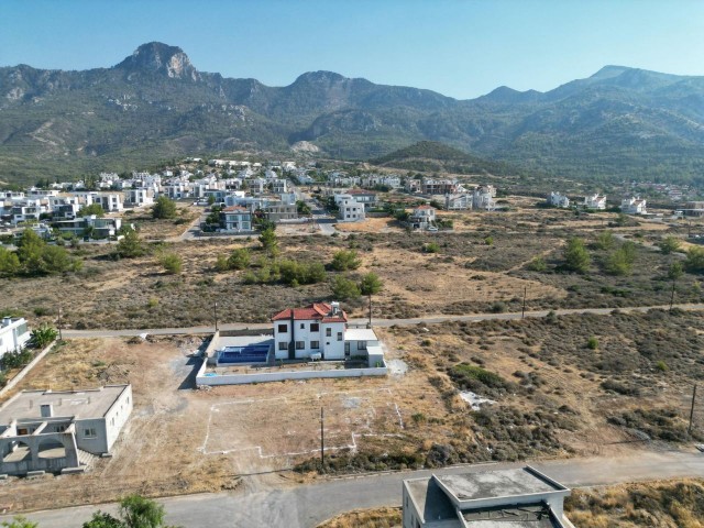 TWIN VILLA WITH POOL FOR SALE IN KYRENIA/ÇATALKÖY WITH MOUNTAIN AND SEA VIEW
