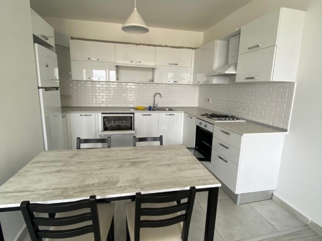 2+1 FLAT FOR RENT IN PUENTE ÖZYALÇIN IN KYRENIA, NEAR LEMAR (6 MONTHS ADVANCE 700 STG)