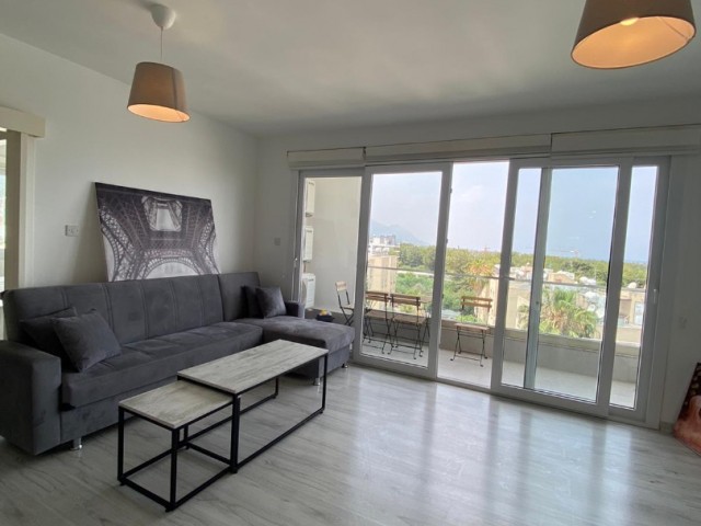 2+1 WOHNUNG ZU VERMIETEN IN PUENTE ÖZYALÇIN IN KYRENIA, IN DER NÄHE VON LEMAR (6 MONATE VORAUS 700 STG)