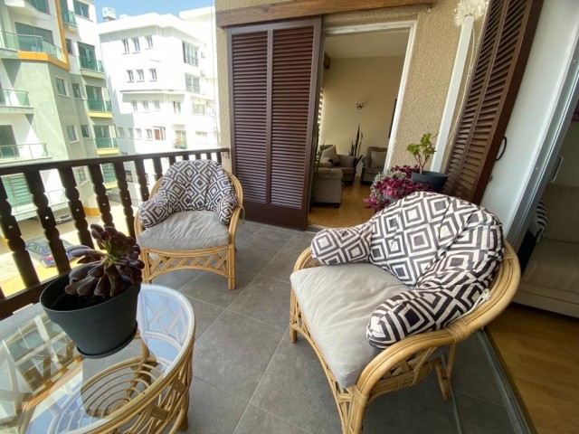 Flat To Rent in Girne Merkez, Kyrenia