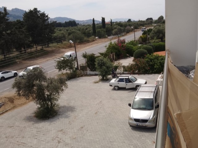 GIRNE’DE GÜNLÜK KİRALIK 2+1 DAIRE HAVUZLU SITEDE