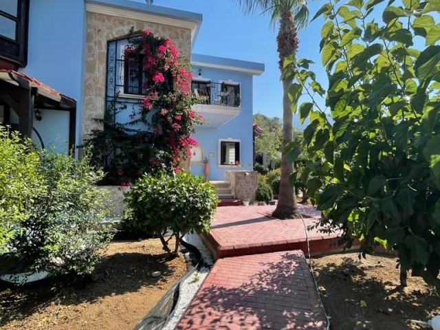 3+2 POOL VILLA FOR SALE IN ALSANCAK, KYRENIA