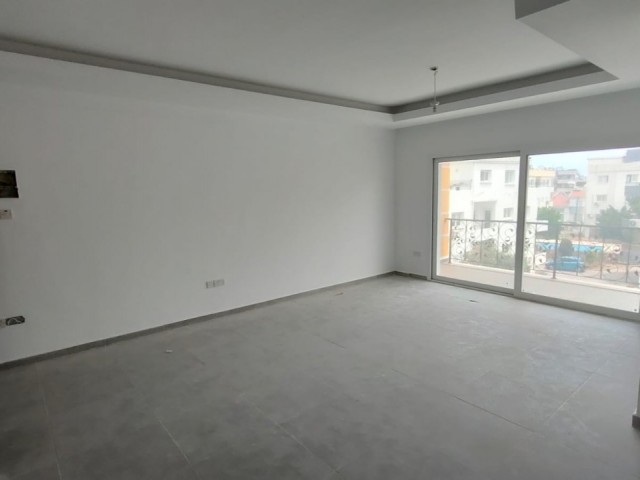 2+1 NEW FLAT FOR SALE IN KYRENIA CENTER