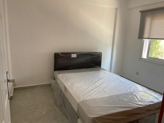 GİRNE ZEYTINLIK’TE SATILIK 2+1 DAİRE 