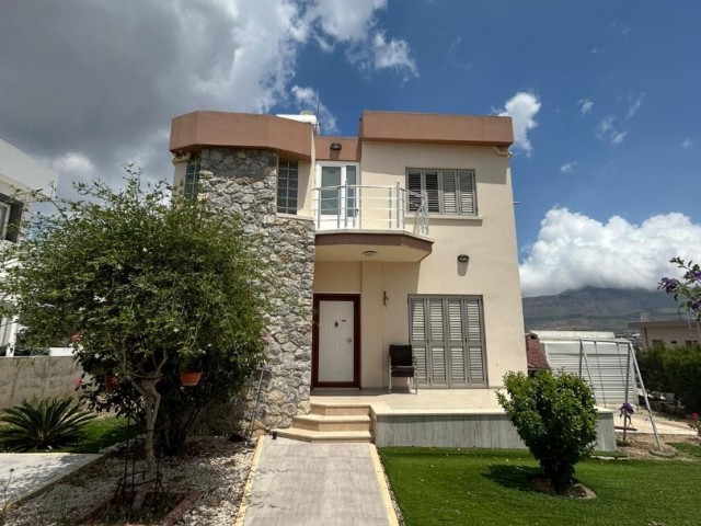 3+1 VILLA FOR SALE IN GIRNE BOSPHORUS (No debt, storage area and 7 tons of water tank available)